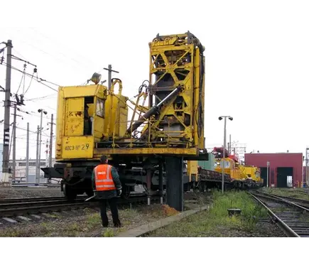 Виброагрегат на железнодорожном ходу АВСЭ-М